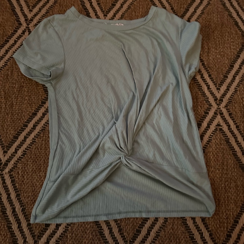 Aqua Hippie Rose Front Knot Short Sleeve Tee